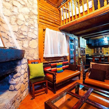 Capital O Cabanas Y Hotel El Rincon ซากัตลัน ภายนอก รูปภาพ