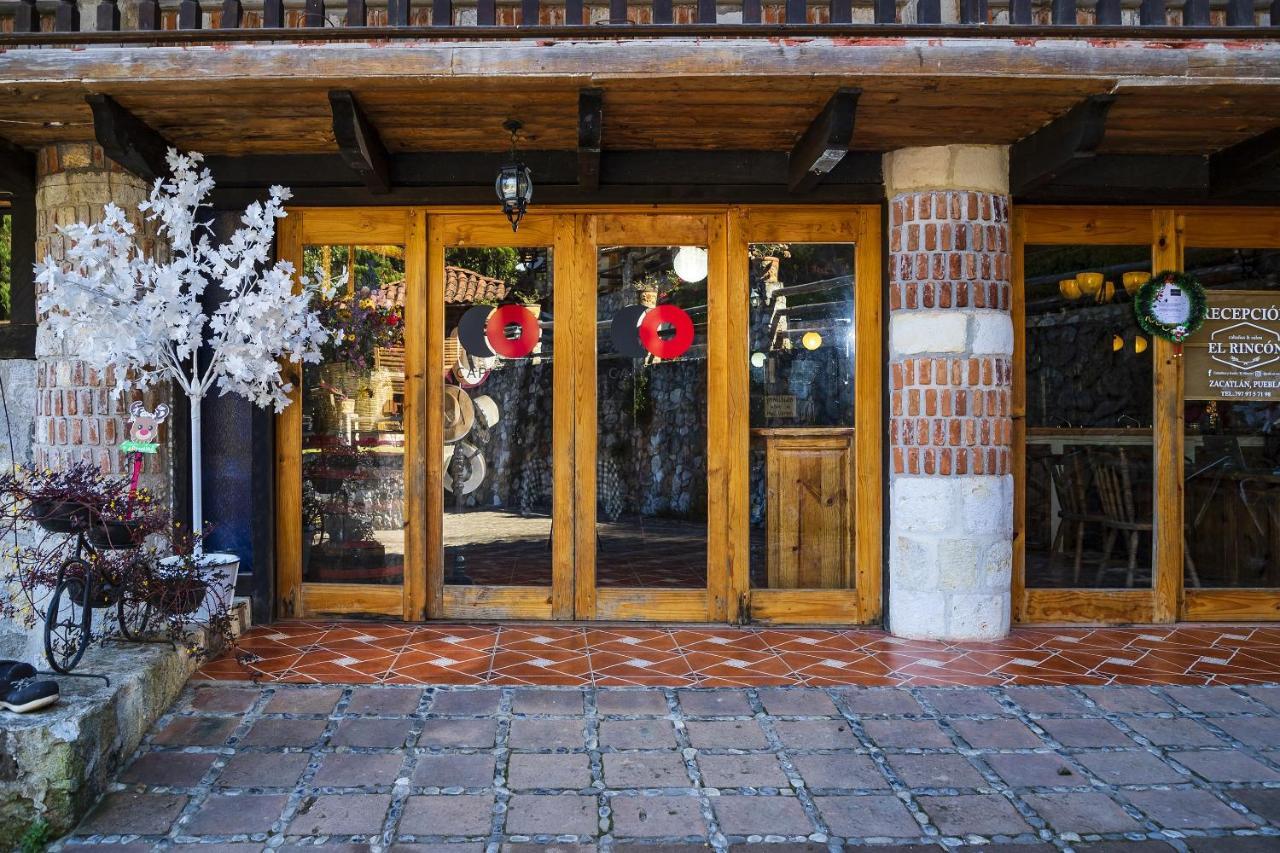 Capital O Cabanas Y Hotel El Rincon ซากัตลัน ภายนอก รูปภาพ