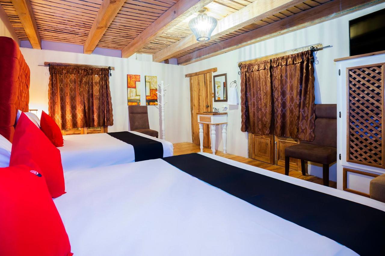 Capital O Cabanas Y Hotel El Rincon ซากัตลัน ภายนอก รูปภาพ